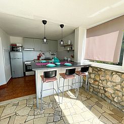 Appartement Appartement in Dramalj mit Grill und Terrasse