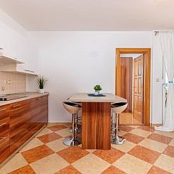 Appartement mit Balkon
