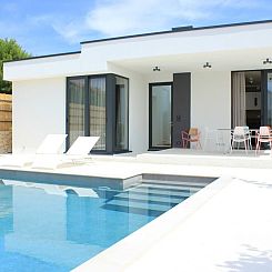 Vakantiehuis Luxuriöses Ferienhaus Sunny Garden in Barbat a