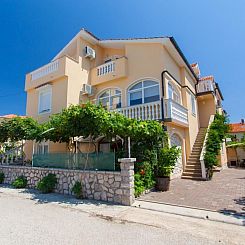 Appartement Ruhige Ferienwohnung Tina 8
