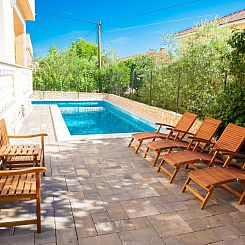 Appartement App mit Meerblick und Pool für 2-4 Personen