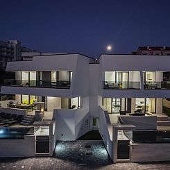 Vakantiehuis Luxusvilla Travera mit privatem Pool und Jacuzz