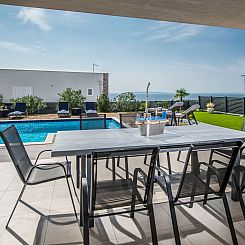Vakantiehuis Luxuriöse Villen Royal II