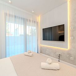Appartement Zwei-Schlafzimmer-Wohnung Dantela mit privatem P