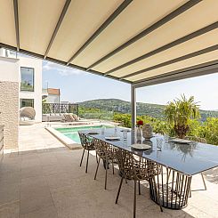 Vakantiehuis Designferienhaus mit Hot Tub