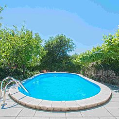 Vakantiehuis Kruzic kuca / HR-09573-01