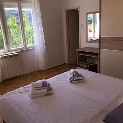 Appartement Erdgeschosswohnung mit Terrasse für sechs Perso