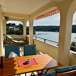 Appartement im 2. Stock mit Meerblick