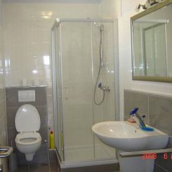 Appartement "App žardin" mit Balkon