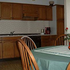 Appartement "App žardin" mit Balkon