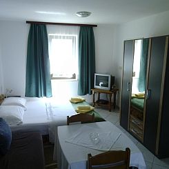 Appartement Apartmenthaus „Sean“ mit Parkplatz, Olivenha