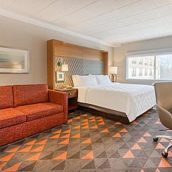 Holiday Inn Philadelphia South-Swedesboro, an IHG Hotel