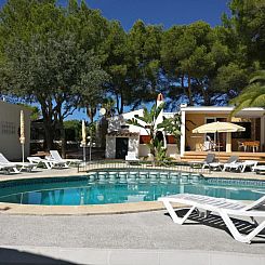 Apartamentos Playa Calan Blanes