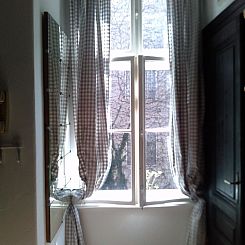 Appartement Wohnung in Hernals mit Garten- und Strassenblick