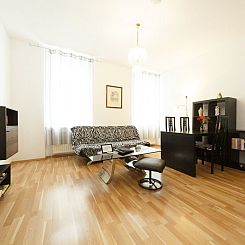 Appartement Appartement in Fünfhaus mit Garten