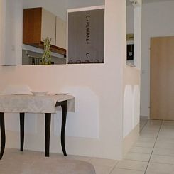 Appartement Charmante Wohnung in Fünfhaus mit Garten