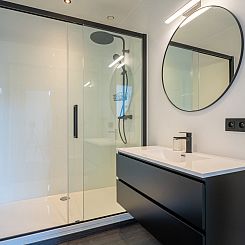 Vakantiehuis Historical and spacious "Villa Amanda"