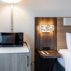 Holiday Inn Express Hotel & Suites Orange City - Deltona, an