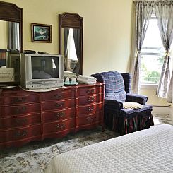 Harbor House Bed and Breakfast
