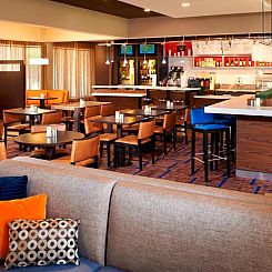 Courtyard by Marriott Rockford