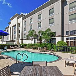 Hampton Inn & Suites Houston-Bush Intercontinental Airport
