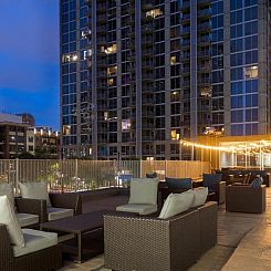 Holiday Inn Houston Downtown, an IHG Hotel