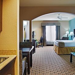Holiday Inn Express Hotel & Suites Houston Energy Corridor -