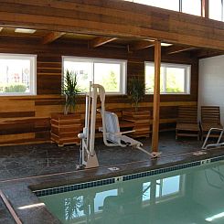 Motel West