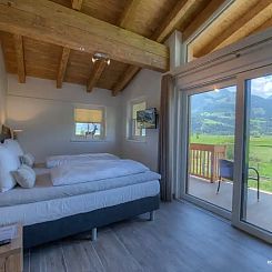 Deer and Dear Luxury Chalet, App. A
