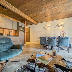 See Lounge