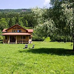 Vakantiehuis Komfortables Vollholzhaus in Fischertratten