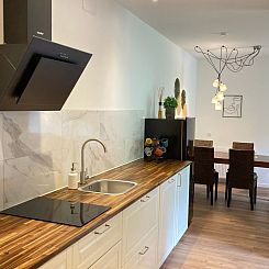 Appartement Wohnung mit Balkon und 2 Schlafzimmer