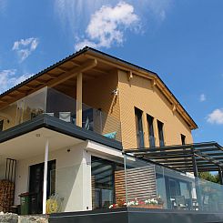 Appartement Appartement mit herrlichem Berg- und Seeblick