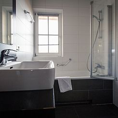 Appartement #8 mit Balkon