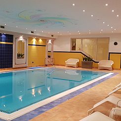 Vakantiehuis mit Gemeinschaftspool und Terrasse
