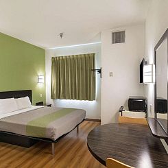 Motel 6-Hillsboro, TX