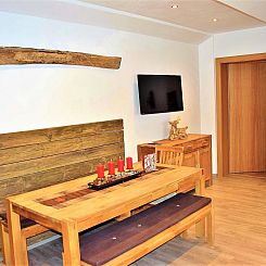 Appartement Luxuswohnung im Tiroler Almstil
