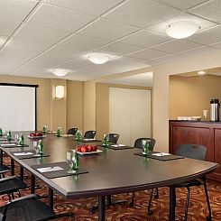 Crowne Plaza Englewood, an IHG Hotel