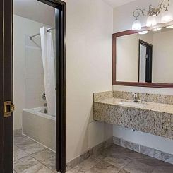 Quality Inn & Suites Airport West Salt Lake City