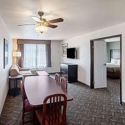 Quality Inn & Suites Airport West Salt Lake City
