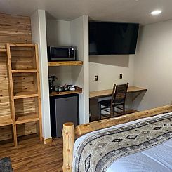 Summit Lake Lodge