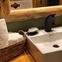 Summit Lake Lodge