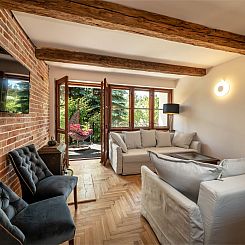 Appartement Backsteinwohnung mit Terrasse und Kamin im Erdge