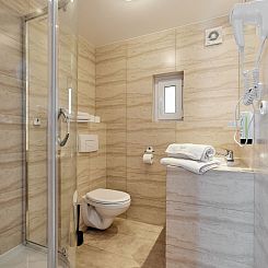 Vakantiehuis Bootshaus mit beheiztem Pool