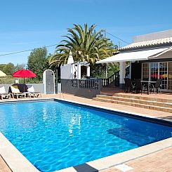 Vakantiehuis in Santa Barbara de Nexe