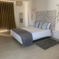 Vakantiehuis Lagoon Pearl Modernes Haus mit privatem Pool 1