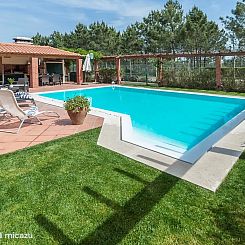 Villa Charneca