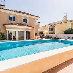 Villa Golfinho