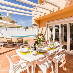Villa Golfinho