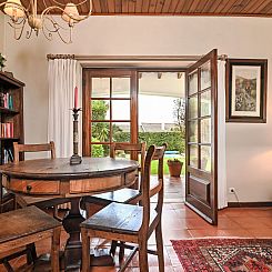 Vakantiehuis Haus in Colares mit privatem Pool